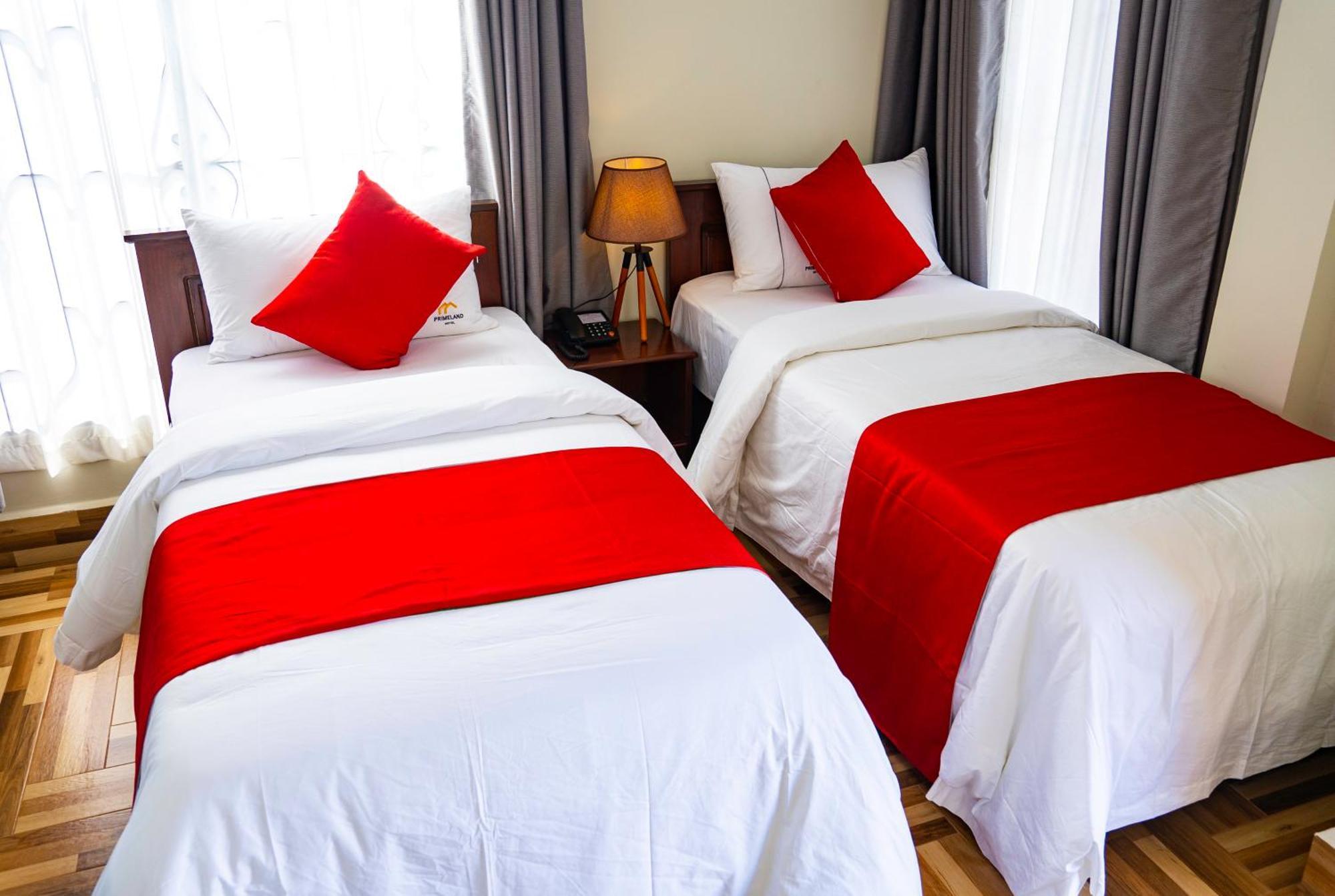 Primeland Hotel Моши Экстерьер фото